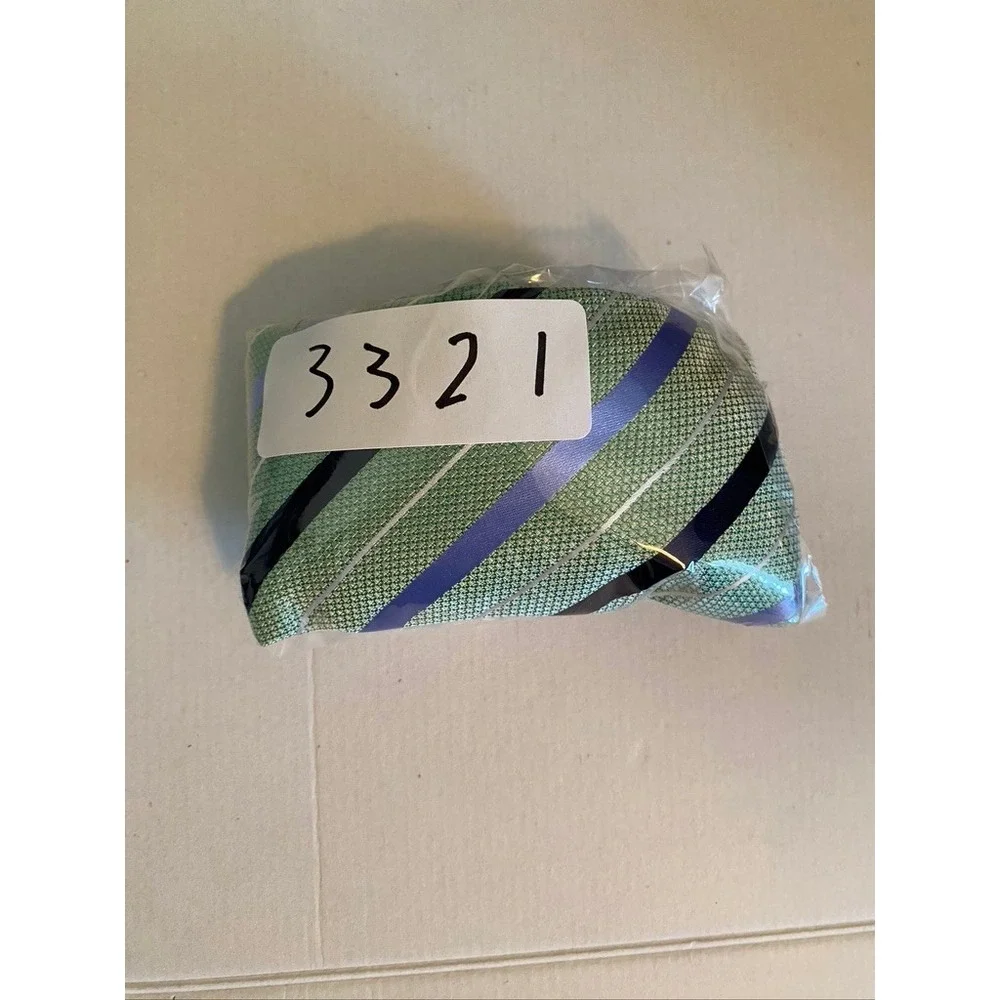 Nautica Mens Green Navy Blue Striped Silk Blend Necktie 3.25 Inch Width